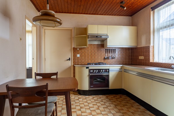 Medium property photo - Burgemeester Prinssenlaan 11, 4941 AJ Raamsdonksveer